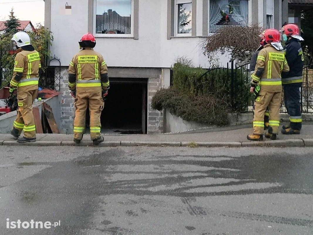Pożar w budynku na Osiedlu Kwiatowym w Bolesławcu