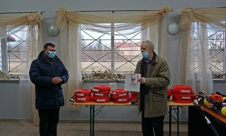 Przekazanie sprzętu i wyposażenia OSP Gierałtów
