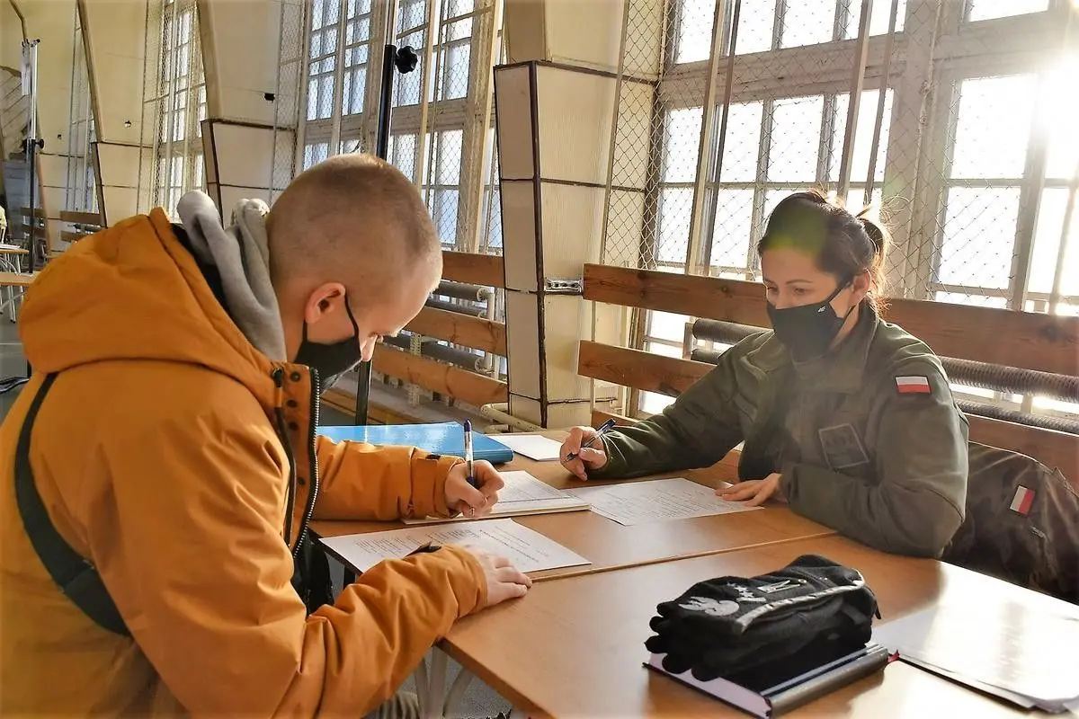 Нові добровольці у 23-му Сілезькому артилерійському полку