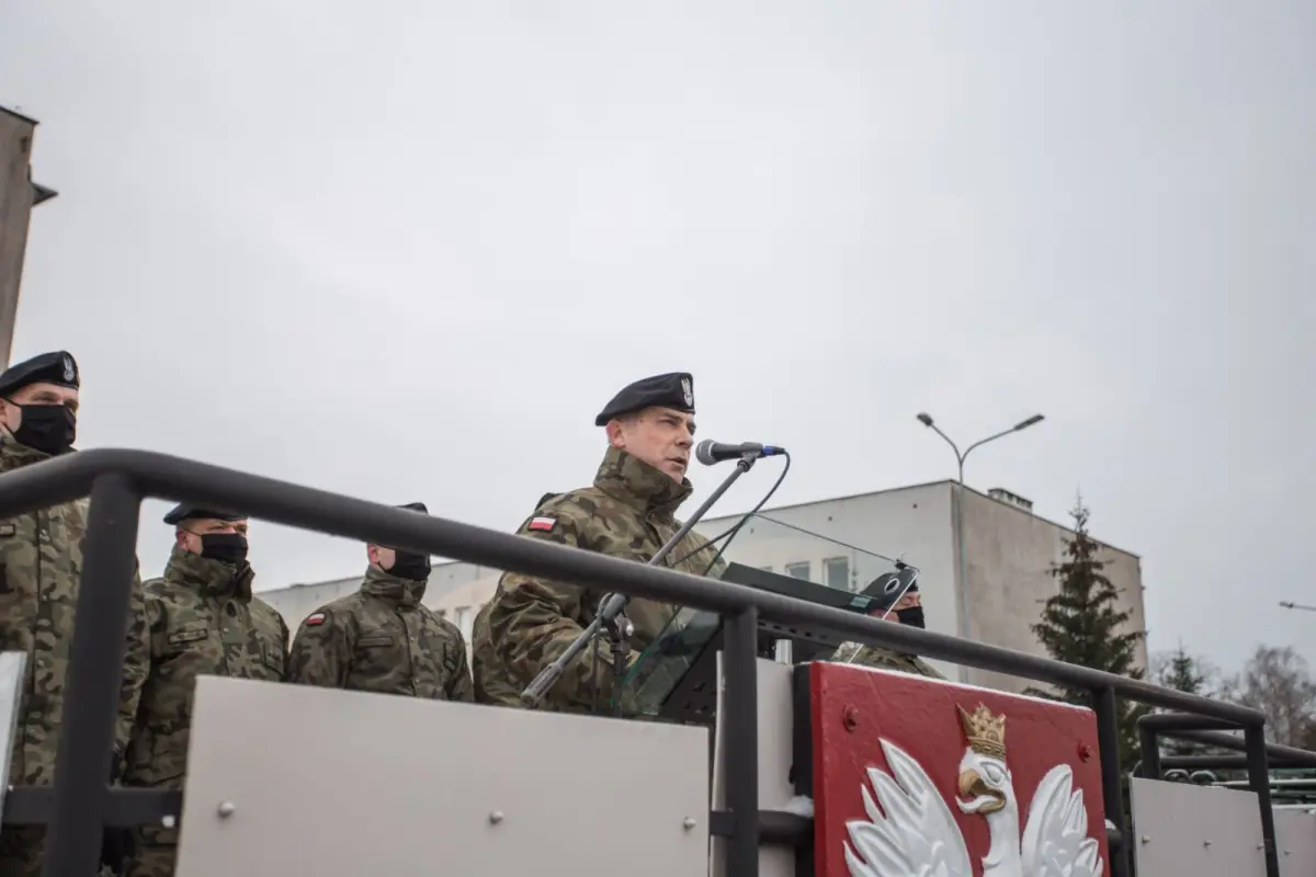 Przysięga w 10 Brygadzie Kawalerii Pancernej w Świętoszowie