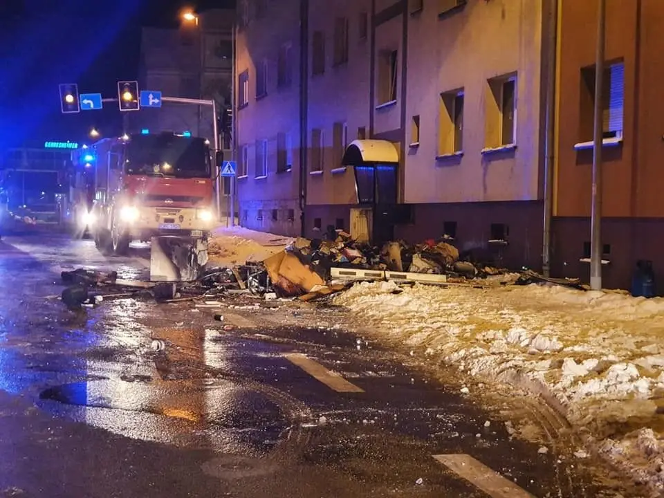 Pożar przy ulicy Żwirki i Wigury w Bolesławcu