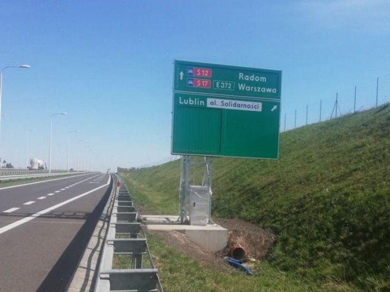 Oznakowanie na drogach szybkiego ruchu