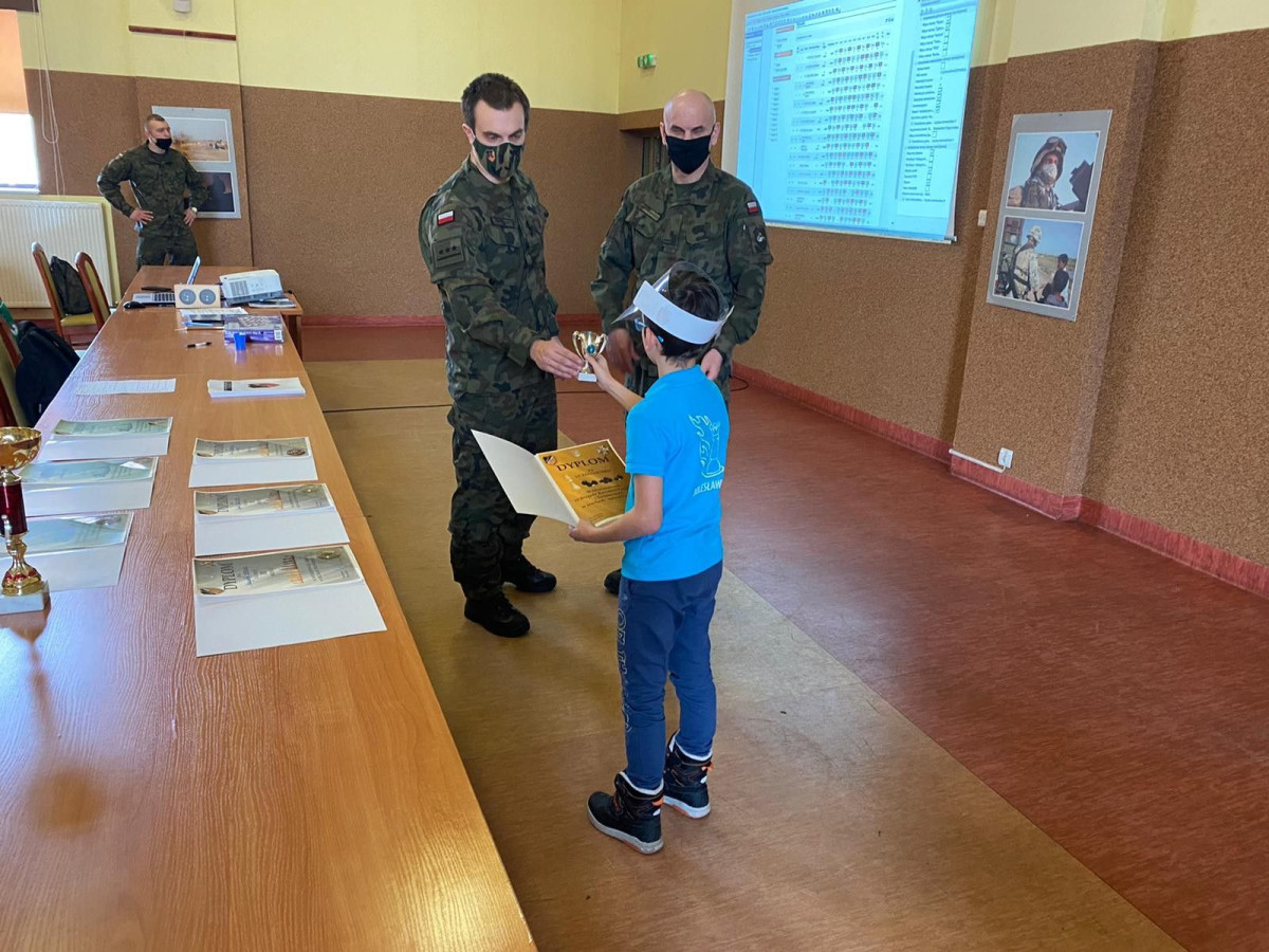 Rozgrywki szachowe w Świętoszowie