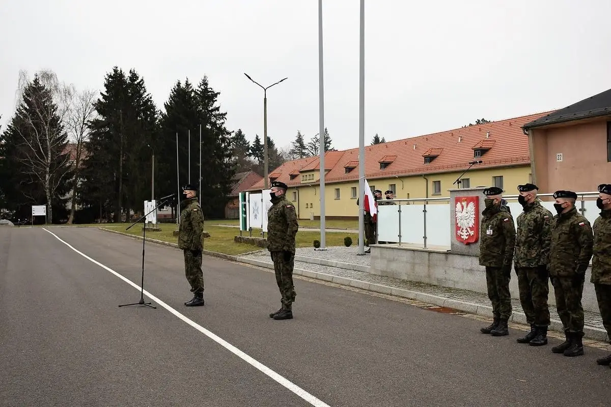 Żołnierze 23 Śląskiego Pułku Artylerii w Bolesławcu