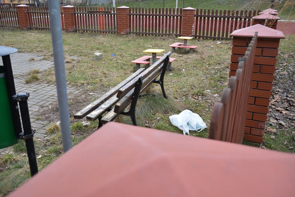 Plac zabaw przy al. Wojska Polskiego w Bolesławcu