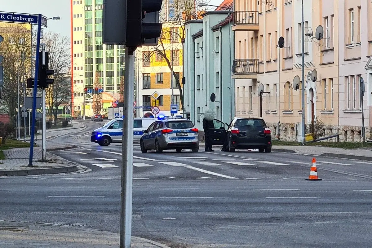 Wypadek przy ulicy Żwirki i Wigury