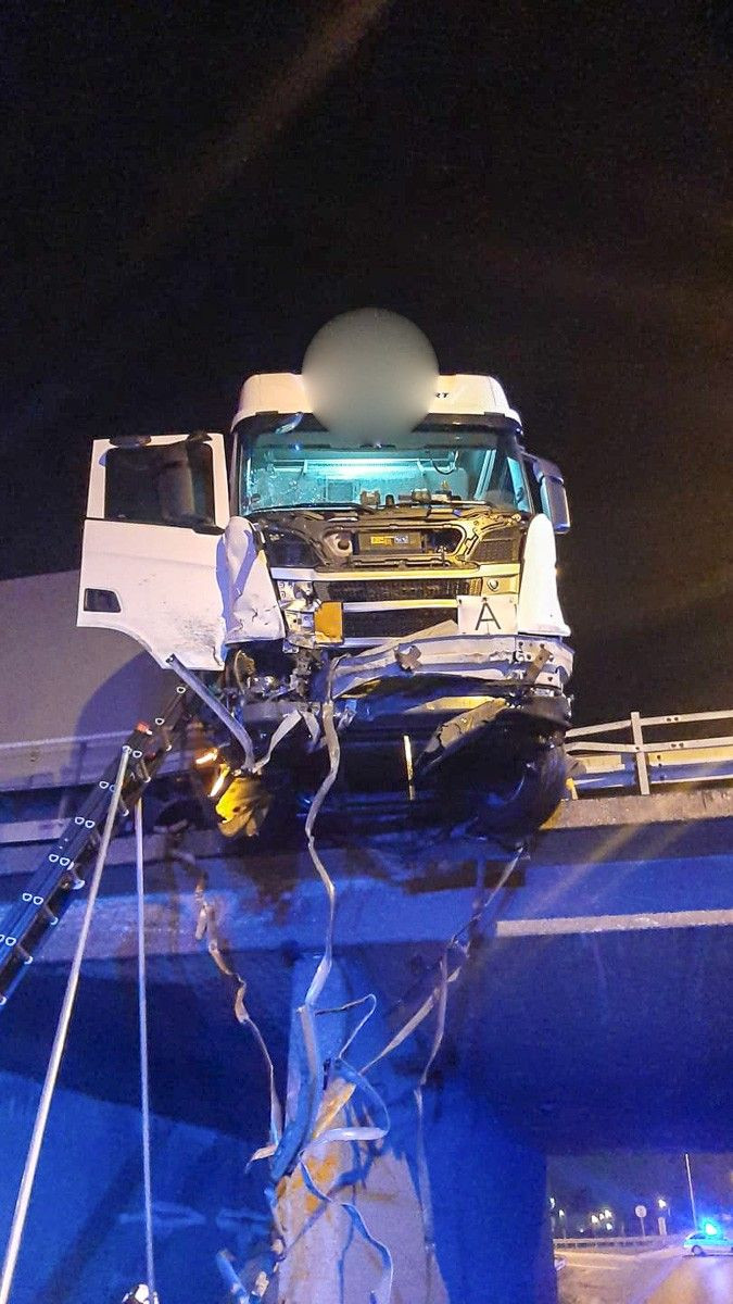 Akcja straży pożarnej na A4