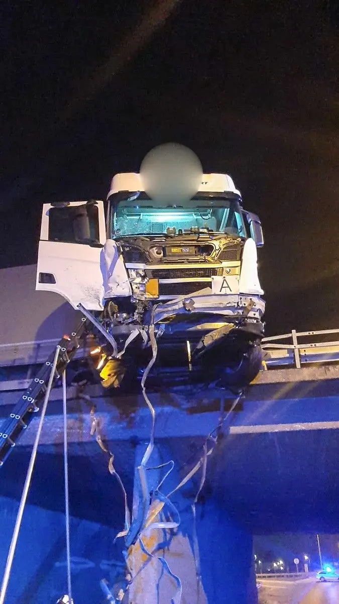 Akcja straży pożarnej na A4