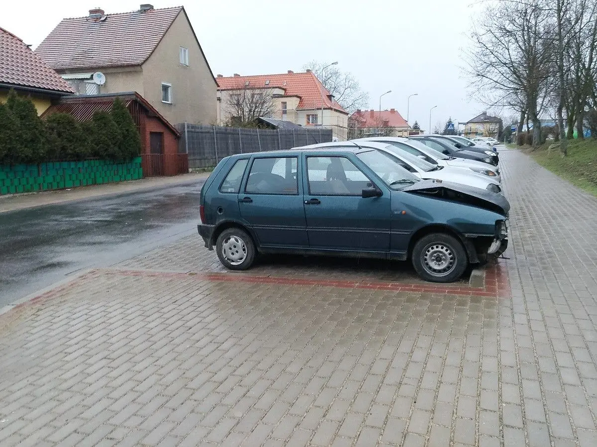 Kolizja przy ul. Starzyńskiego w Bolesławcu