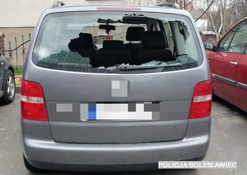 Zniszczone auta