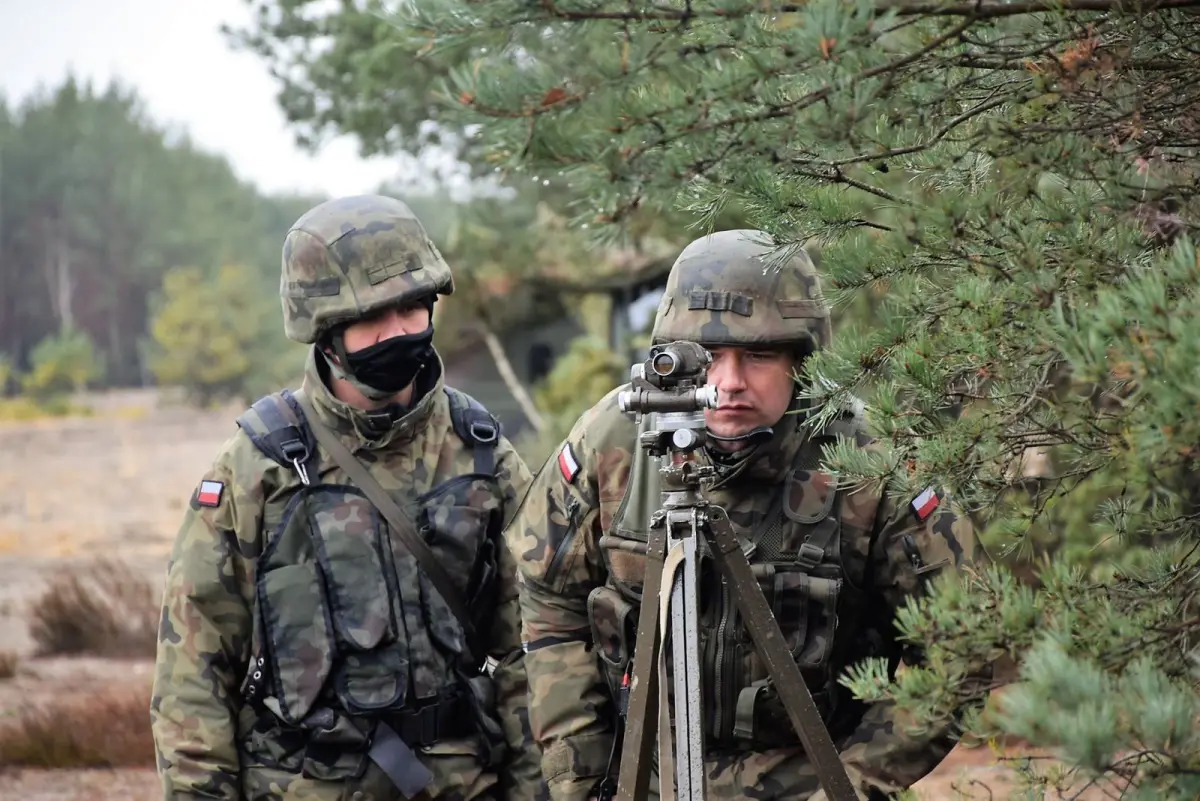 Ćwiczenia wojskowe na poligonie w Żaganiu