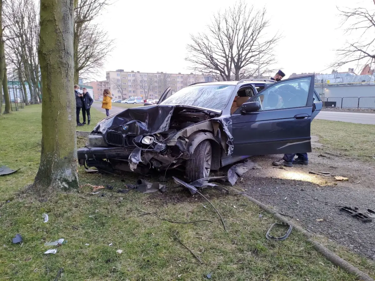 Collision on Staroszkolna Street
