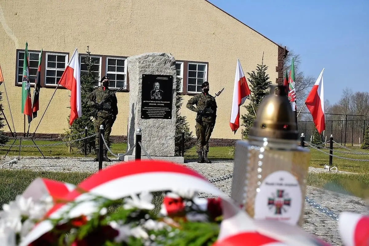 Obchody święta w 23 Śląskim Pułku Artylerii w Bolesławcu
