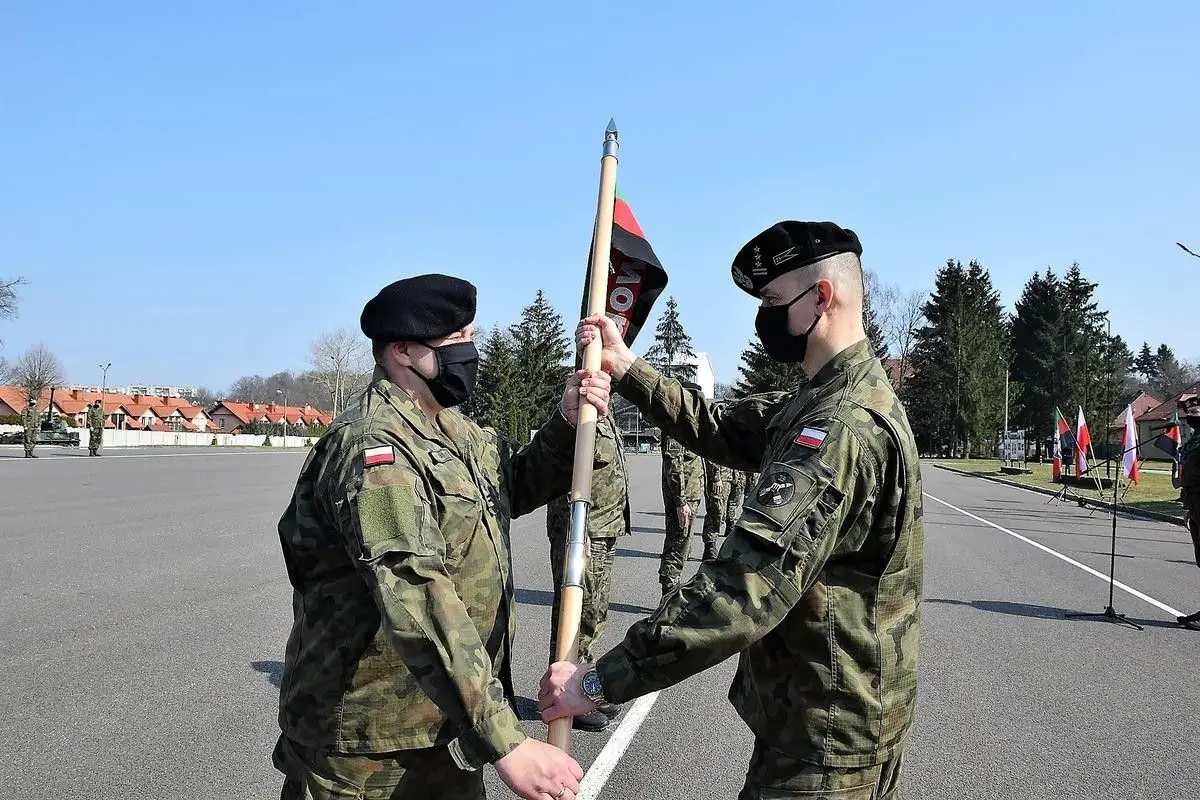 Obchody święta w 23 Śląskim Pułku Artylerii w Bolesławcu