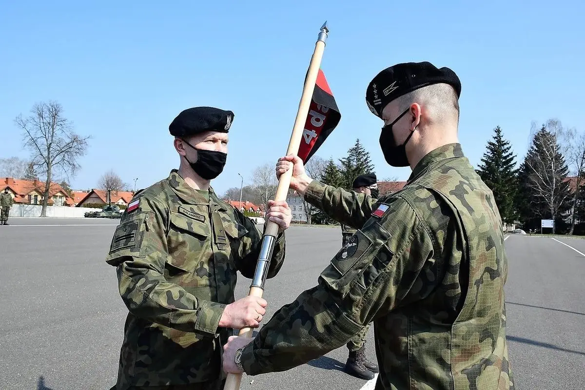Obchody święta w 23 Śląskim Pułku Artylerii w Bolesławcu