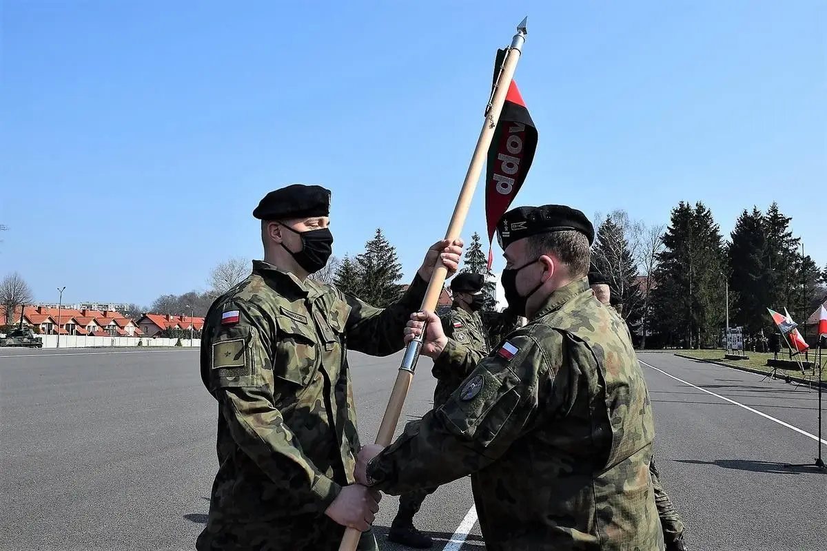 Obchody święta w 23 Śląskim Pułku Artylerii w Bolesławcu