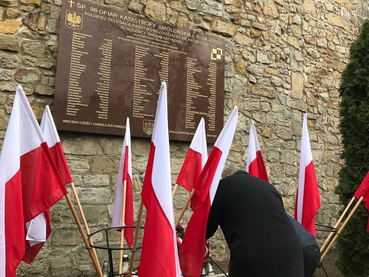 Uroczystość z okazji 11. rocznicy katastrofy smoleńskiej w Bolesławcu