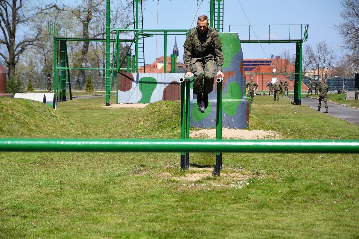 Dzień Sportu w 23 Śląskim Pułku Artylerii w Bolesławcu