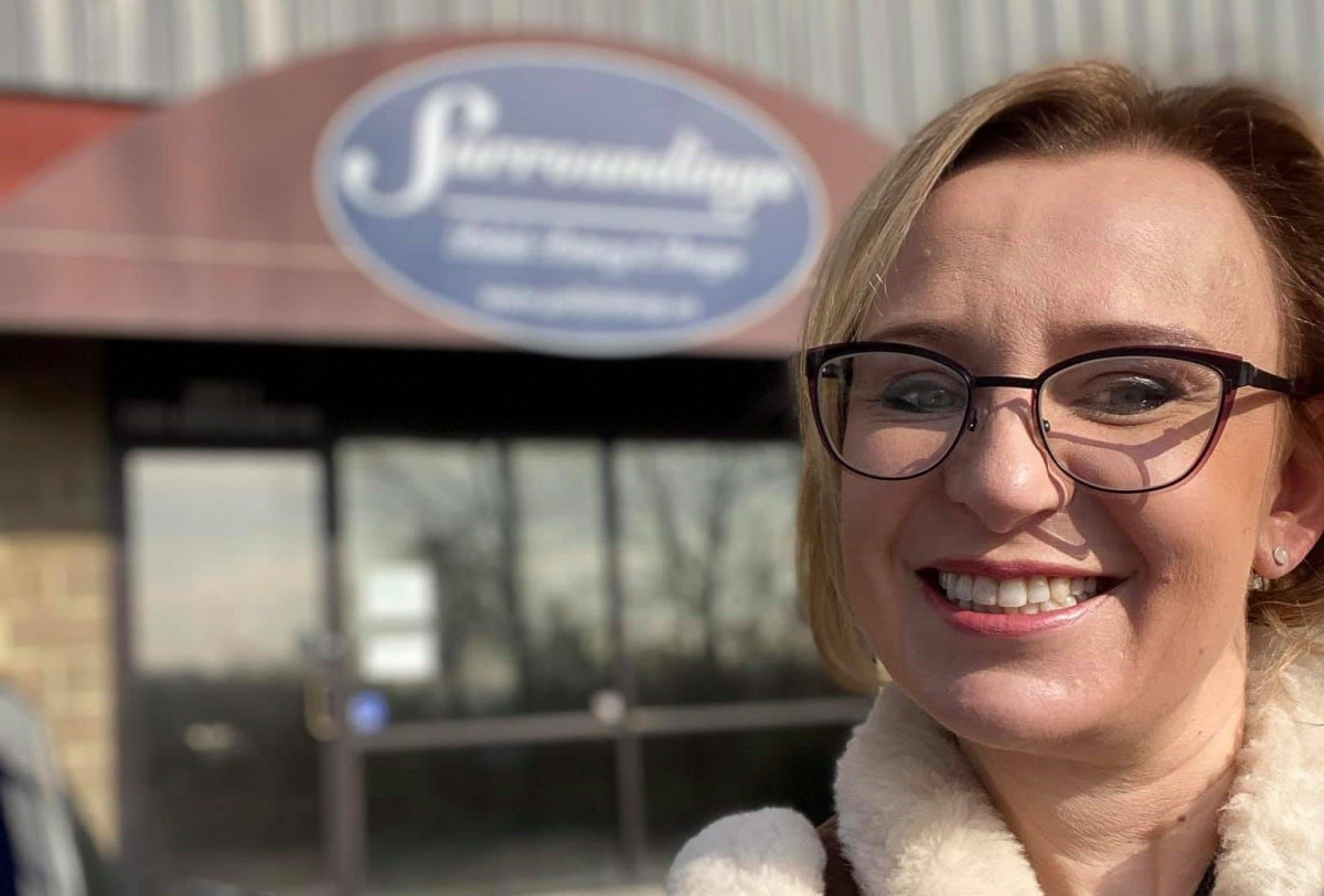 Anna does not just sell pottery, she sells the charm and traditions of the city of ceramics!