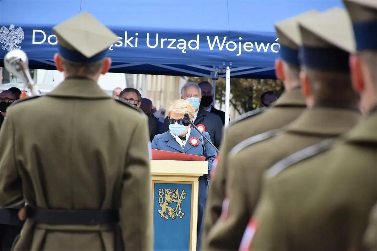 Uroczystości majowe z udziałem bolesławieckich artylerzystów
