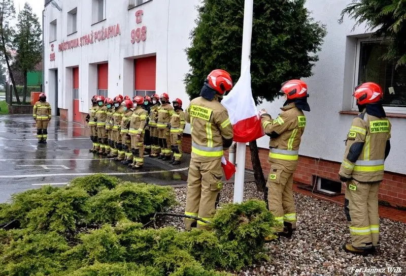 Uroczystości majowe z udziałem strażaków z KP PSP Bolesławiec