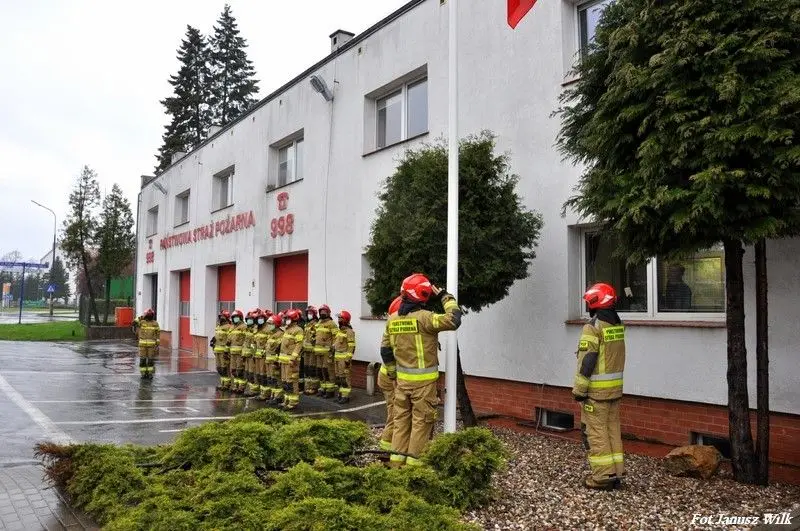 Uroczystości majowe z udziałem strażaków z KP PSP Bolesławiec