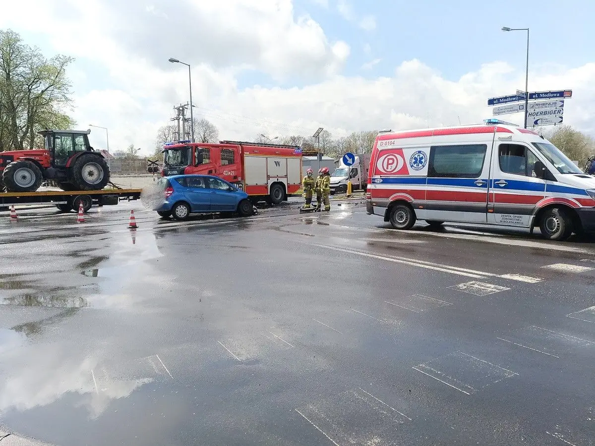 Zderzenie na ulicy Cieszkowskiego w Bolesławcu