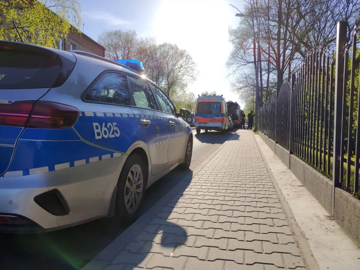 Strażacy szukają mężczyzny, który wpadł do Bobru