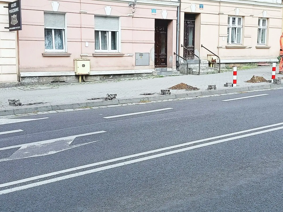 Prace przy ulicy Karola Miarki w Bolesławcu