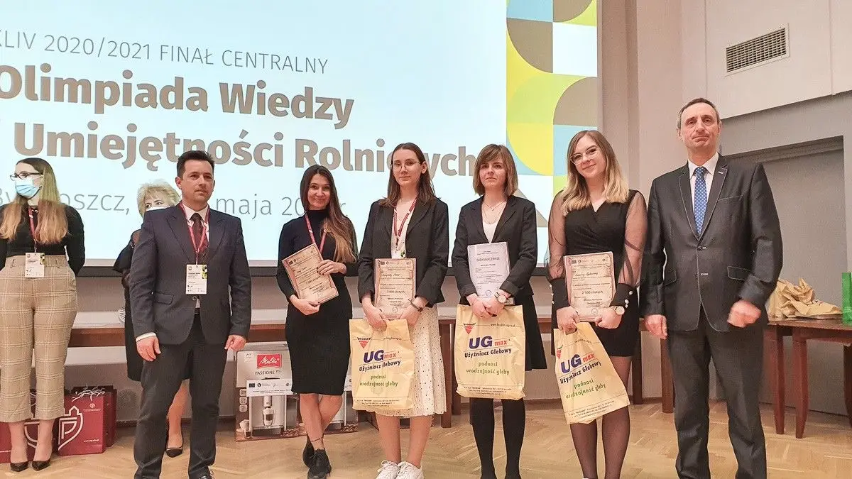 Małgorzata Mazur, uczennica trzeciej klasy Zespołu Szkół Budowlanych w Bolesławcu, zajęła I miejsce w ogólnopolskiej Olimpiadzie Wiedzy i Umiejętności Rolniczych