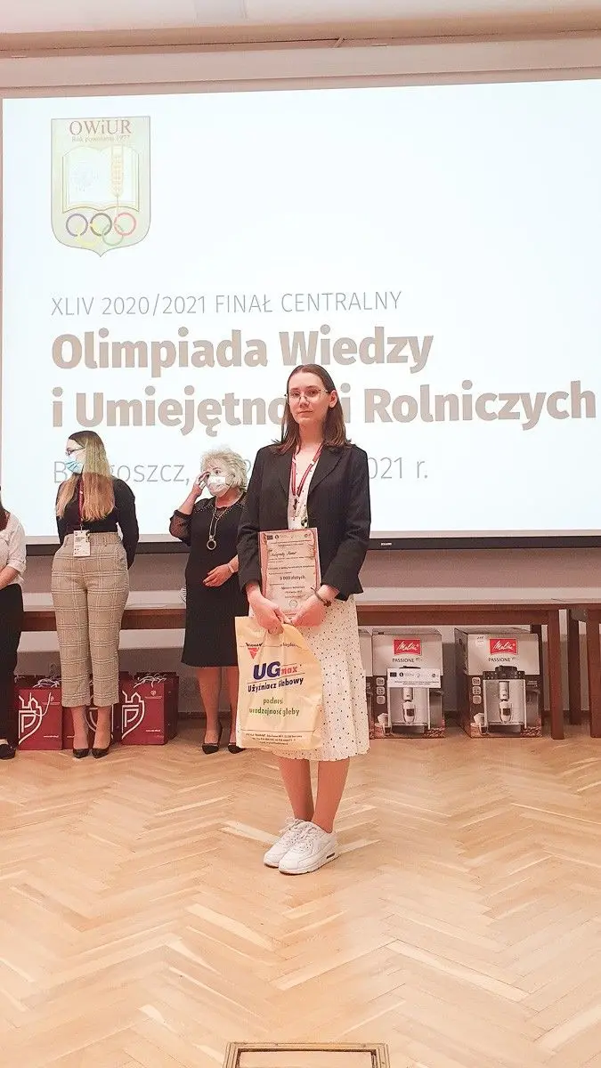 Małgorzata Mazur, uczennica trzeciej klasy Zespołu Szkół Budowlanych w Bolesławcu, zajęła I miejsce w ogólnopolskiej Olimpiadzie Wiedzy i Umiejętności Rolniczych