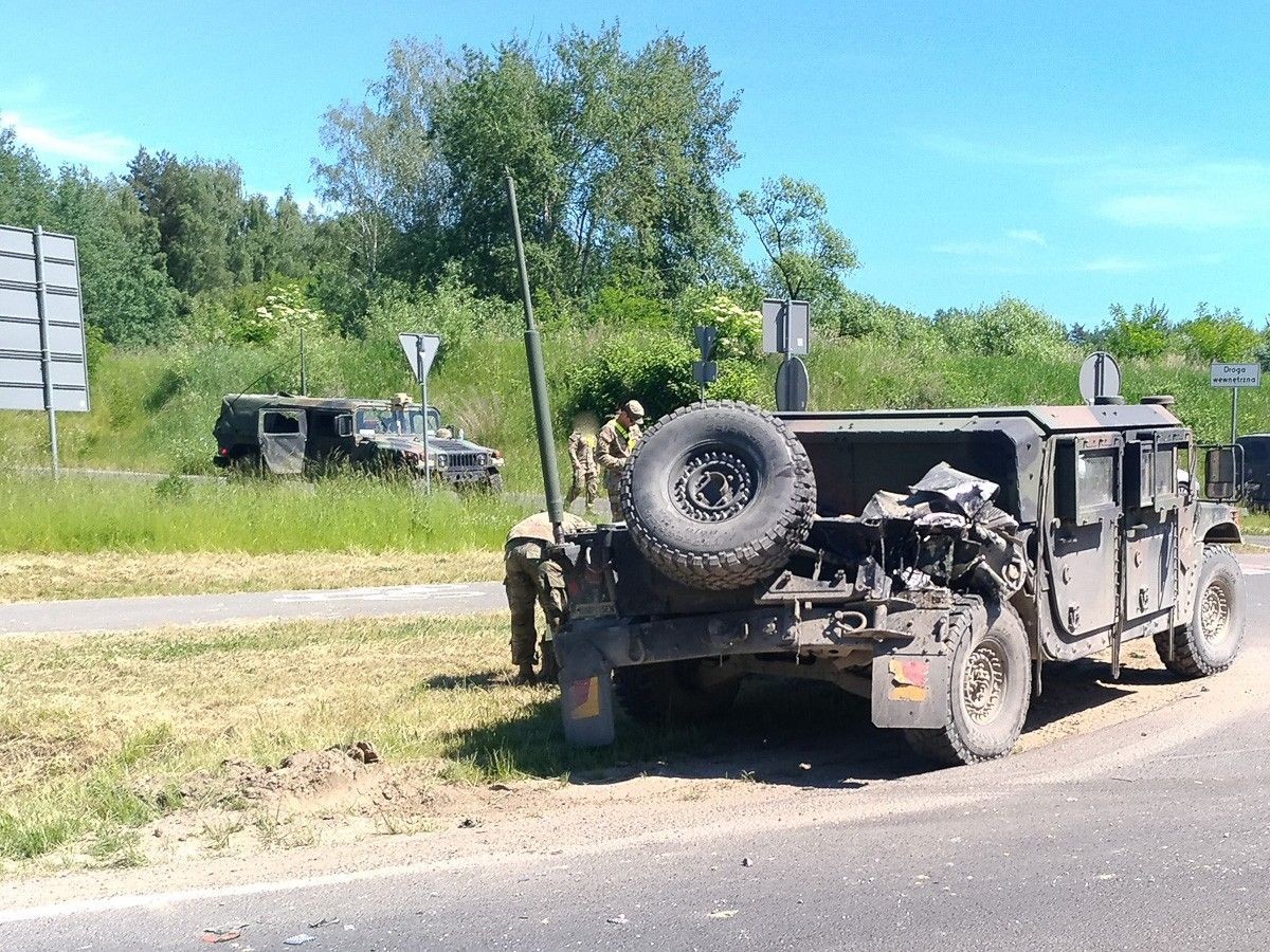 Zderzenie dwóch pojazdów US Army
