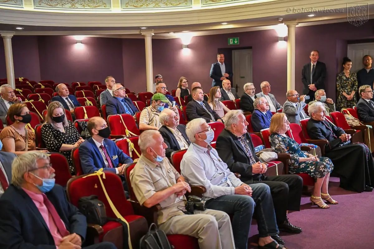Uroczystość w Teatrze Starym w Bolesławcu