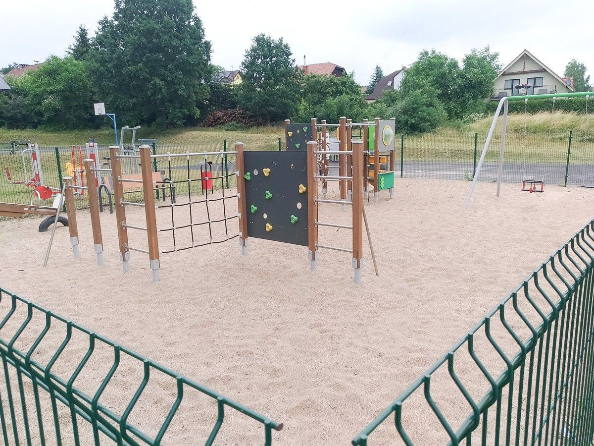 Plac przy osiedlu Kwiatowym w Bolesławcu