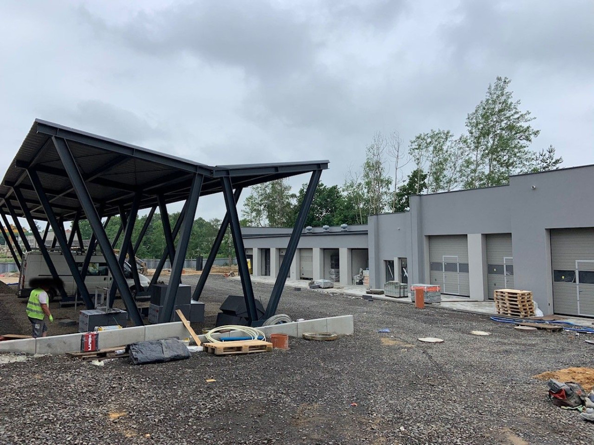 Prace przy budowie nowej komendy policji w Bolesławcu