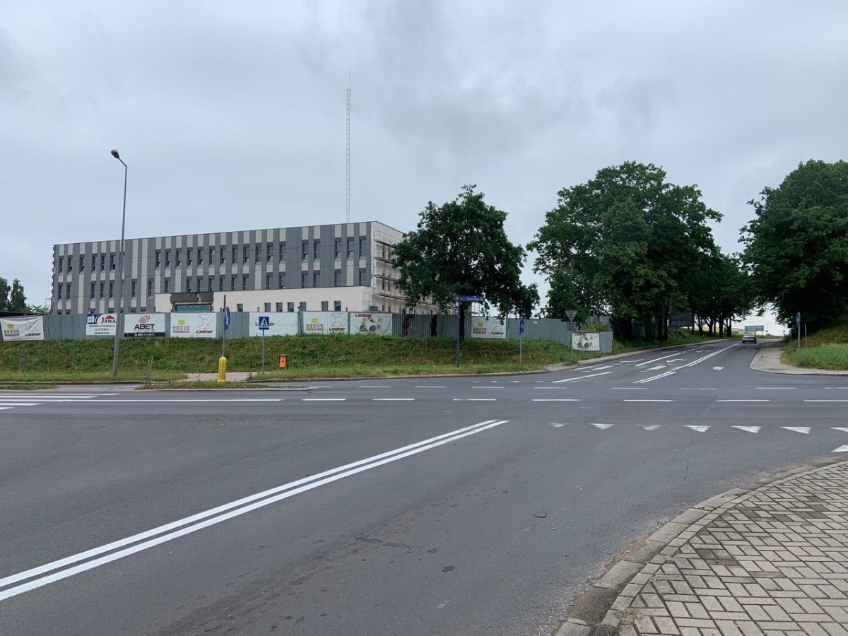 Prace przy budowie nowej komendy policji w Bolesławcu