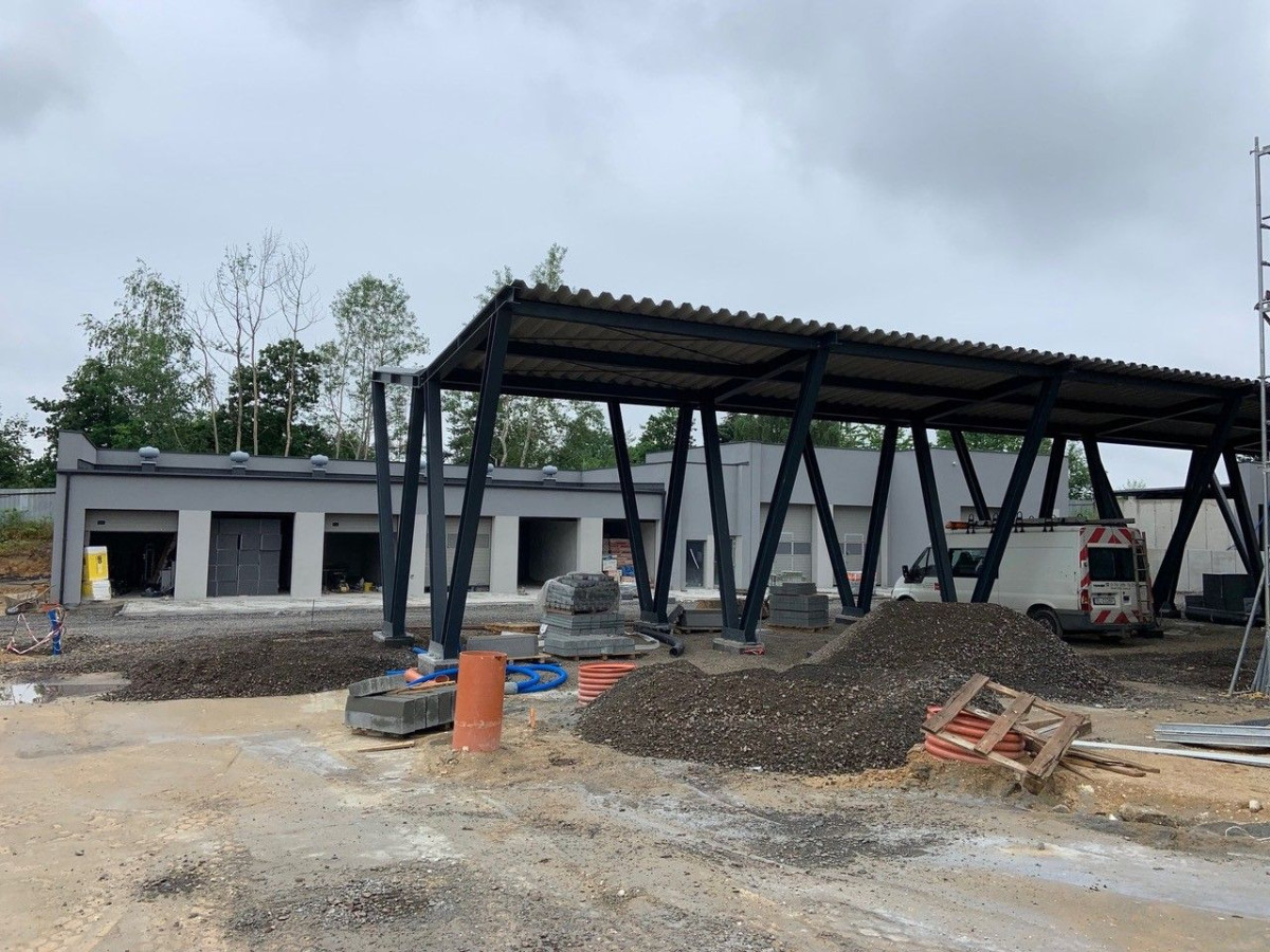 Prace przy budowie nowej komendy policji w Bolesławcu