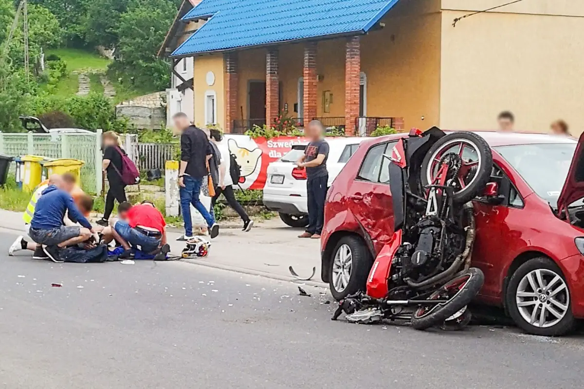 Zderzenie motocykla z autem w Raciborowicach