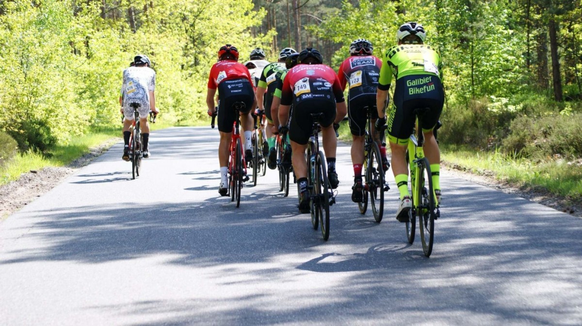 Wspaniały wyścig rowerowy w Gromadce. Wielkie i pozytywne emocje gwarantowane!