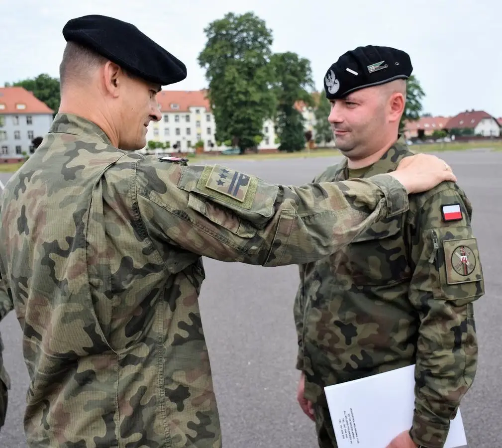 Żołnierze 23 Śląskiego Pułku Artylerii w Bolesławcu
