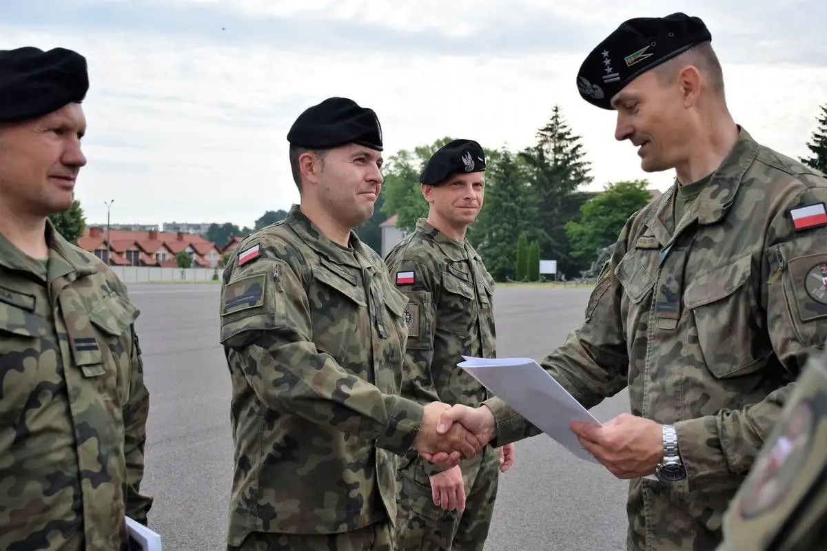 Żołnierze 23 Śląskiego Pułku Artylerii w Bolesławcu