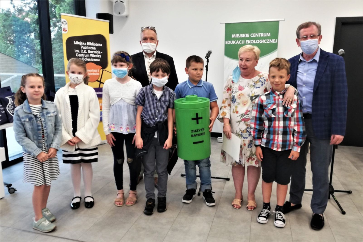 Zebrali 1,2 TONY niebezpiecznych odpadów