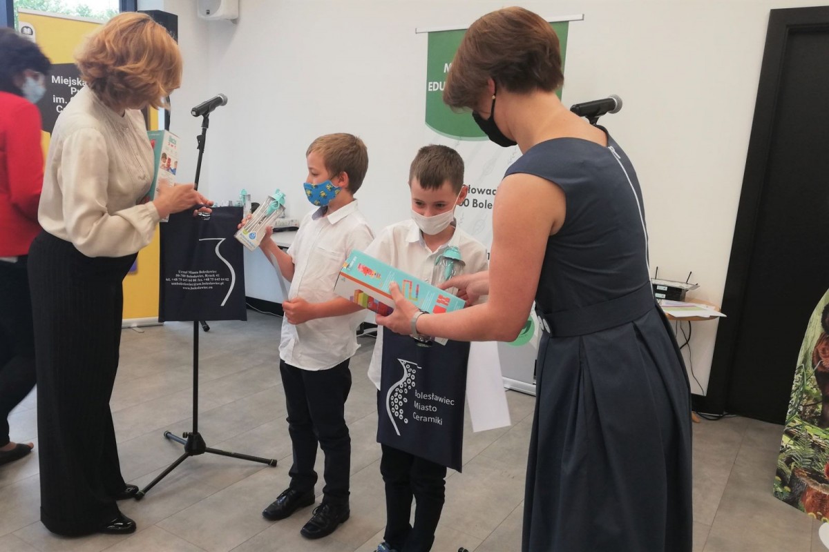 Zebrali 1,2 TONY niebezpiecznych odpadów