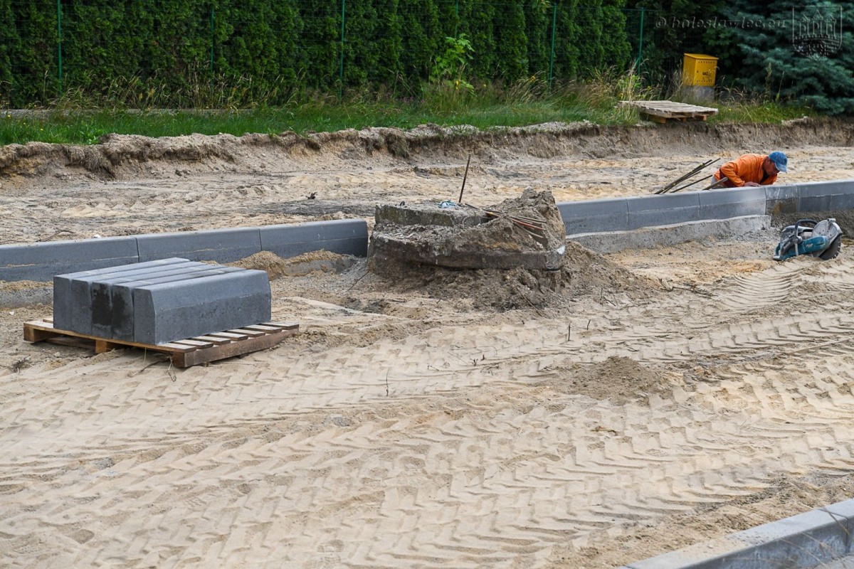 Prace przy ulicy Ptasiej w Bolesławcu