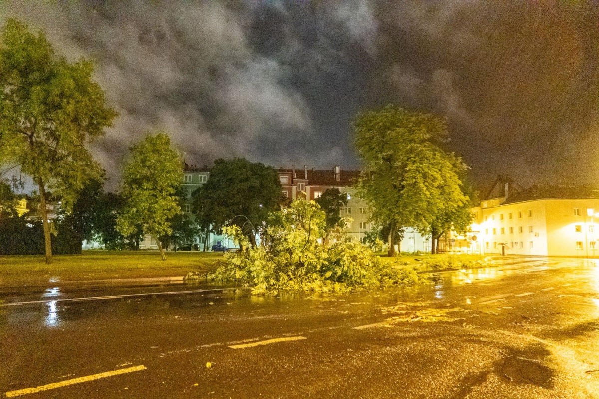 Efekty nawałnicy w powiecie bolesławieckim