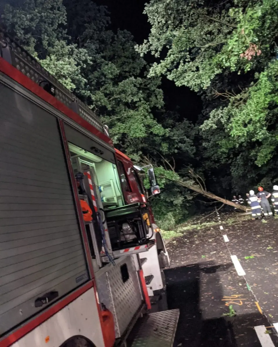 Działania straży pożarnej z Nowogrodźca