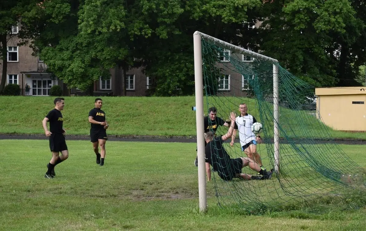 Sportowa rywalizacja żołnierzy