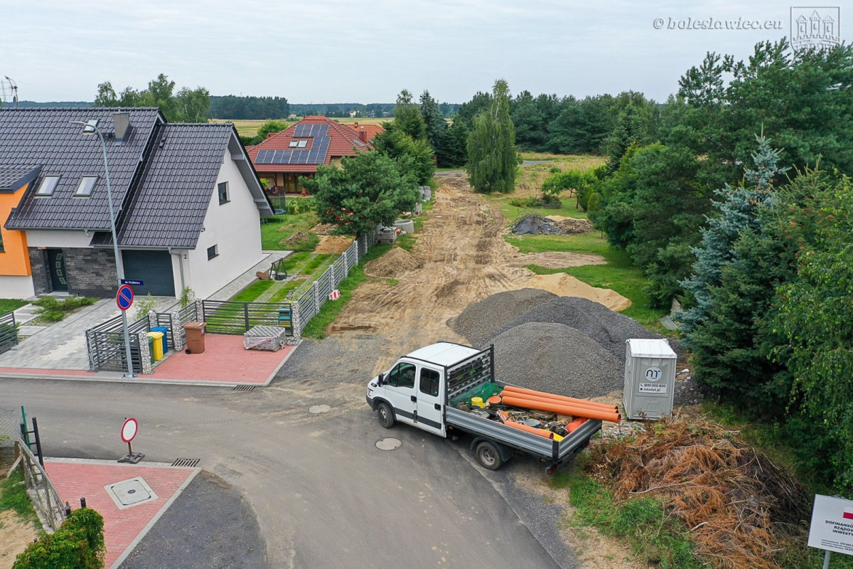 Powstaje droga przy ulicy Morelowej w Bolesławcu