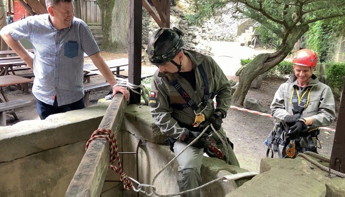 Badania na zamku Grodziec