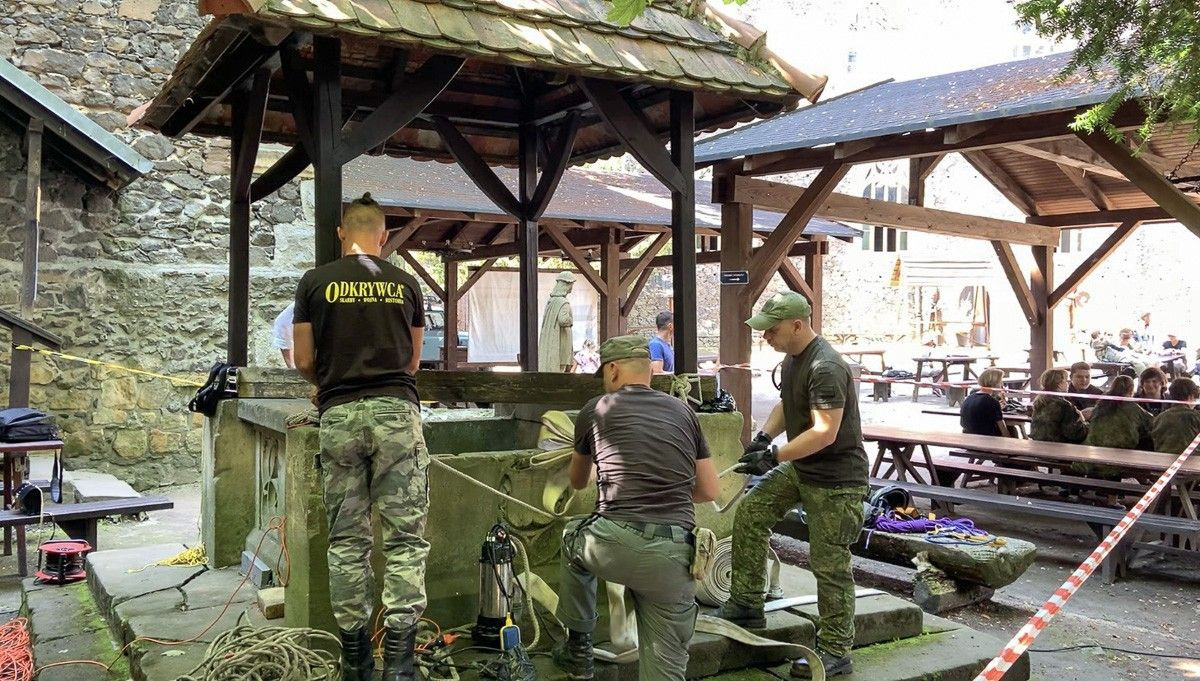 Badania na zamku Grodziec